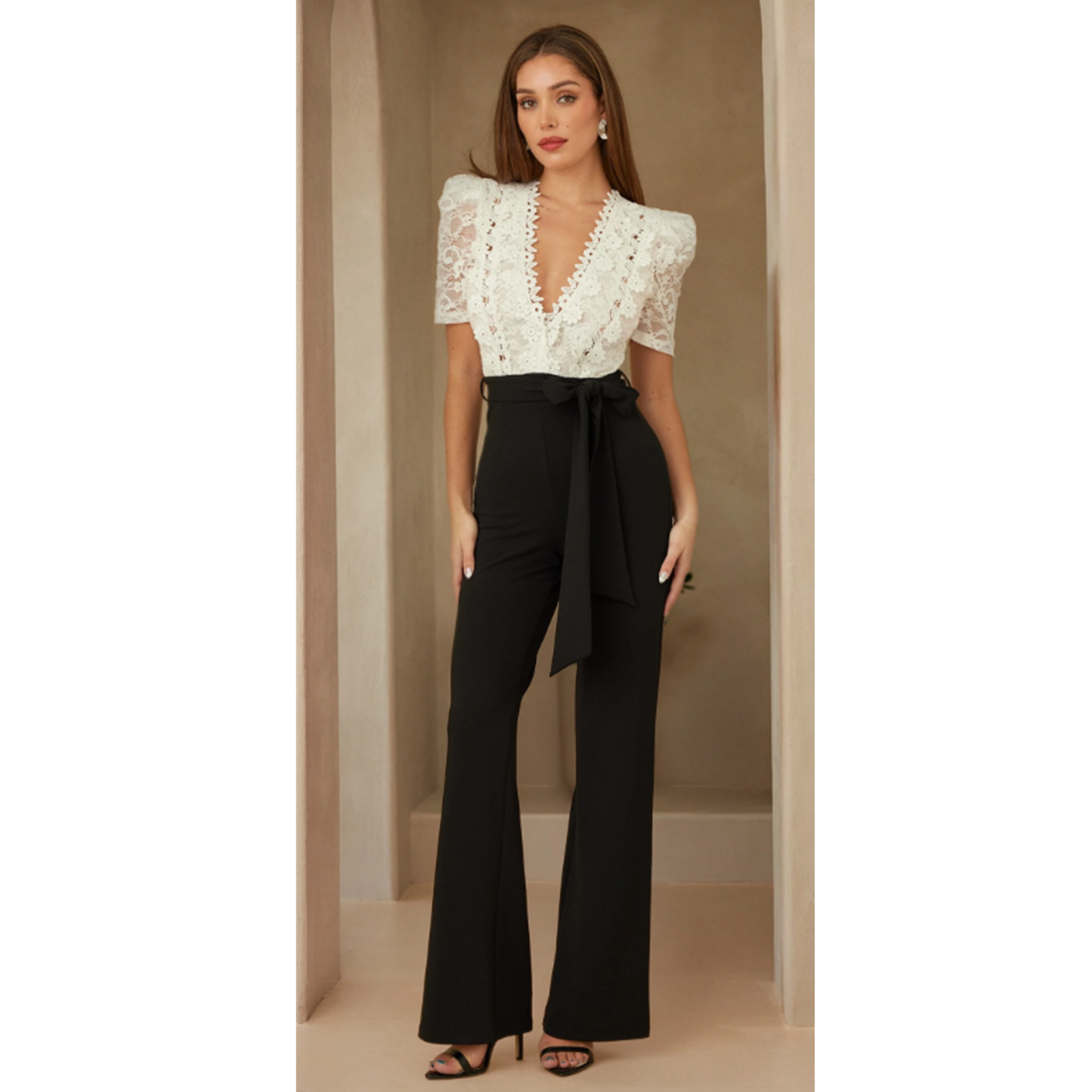 Women's Flower Embroidered Jumpsuit with Waist Tie and Puff Short Sleeves